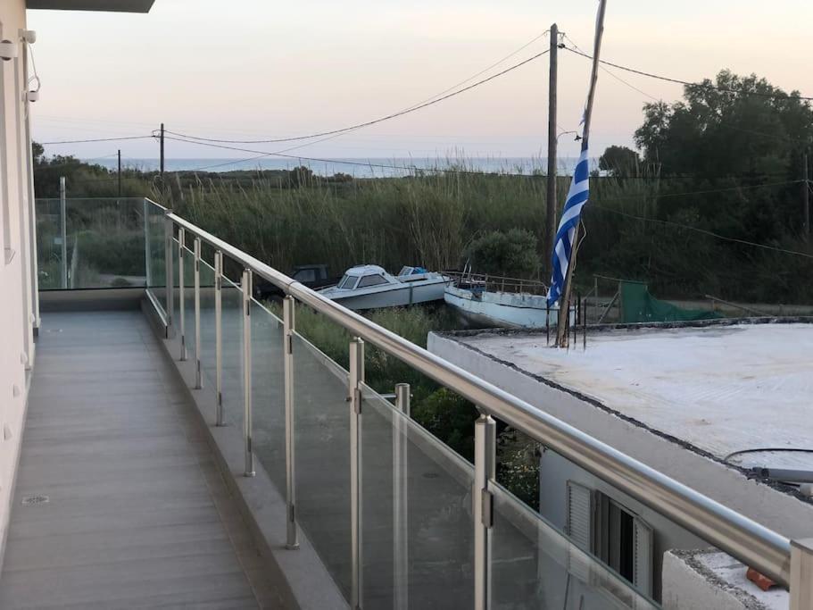 Apartmán Eleni Kokkinos Pirgos Exteriér fotografie