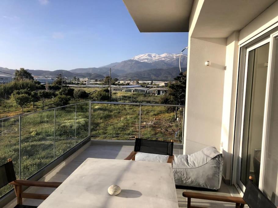 Apartmán Eleni Kokkinos Pirgos Exteriér fotografie
